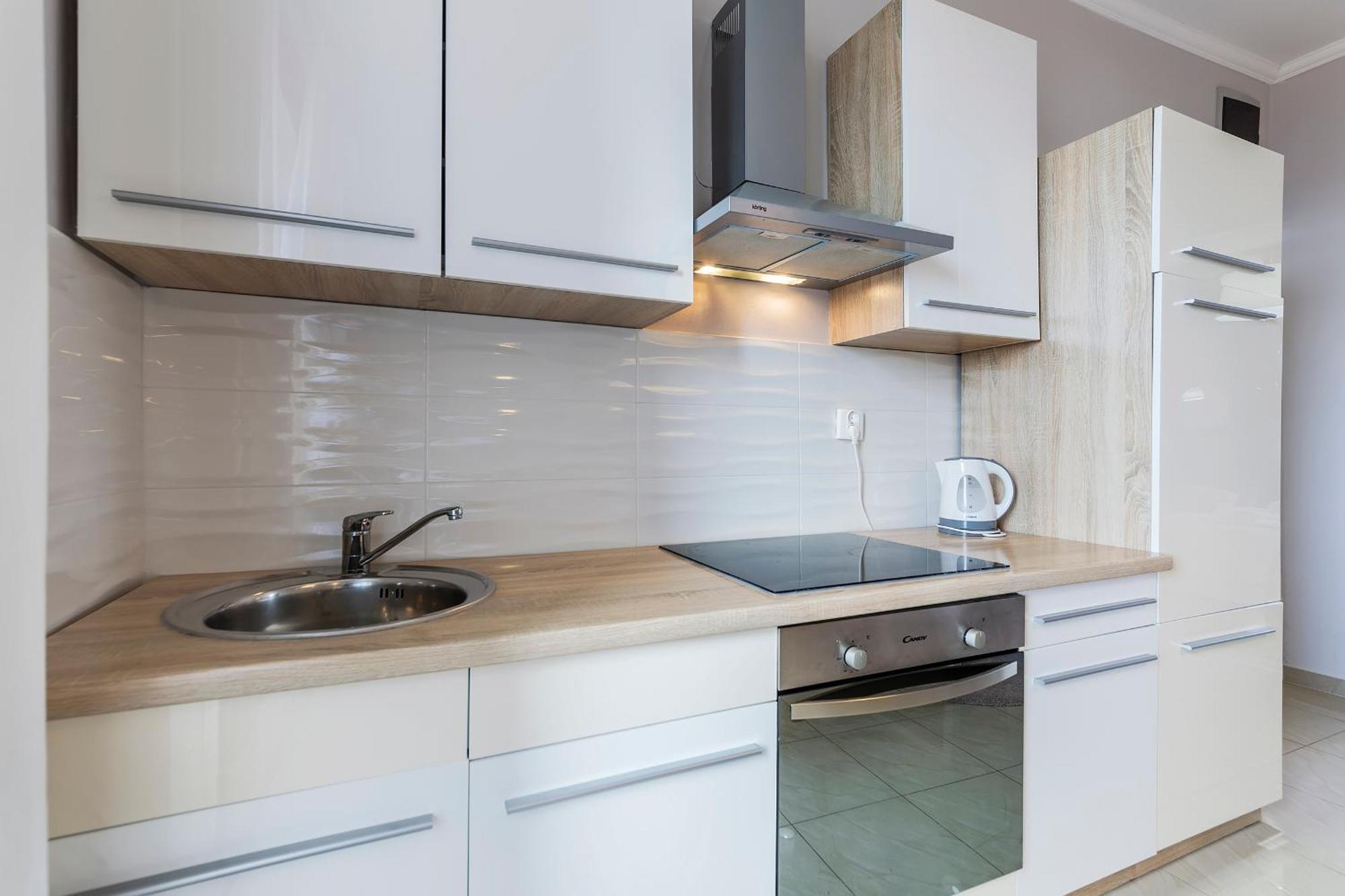 Captain Emo City Apartments Pula Exterior photo